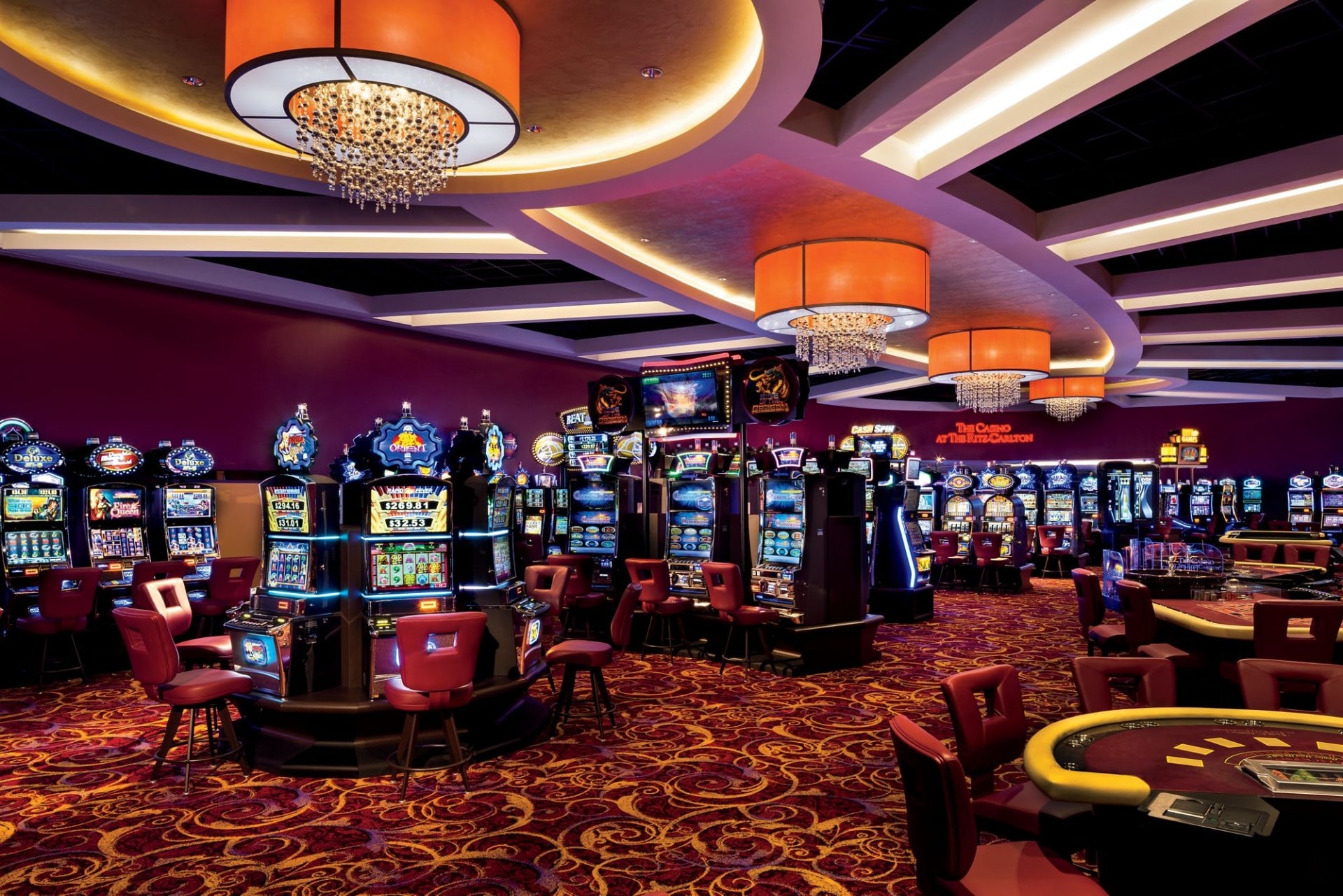 Slot Makinesi Stratejileri: Kazanma Şansını Artırın